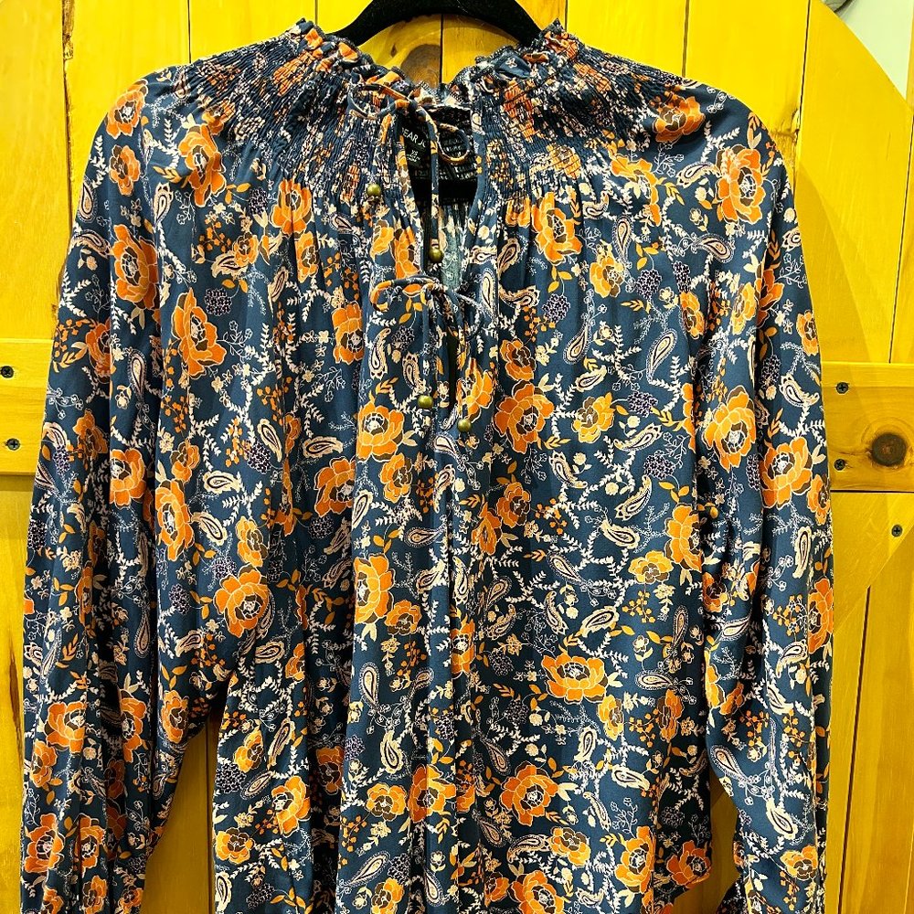 Dear John Mona Top